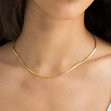 Load image into Gallery viewer, Dainty braided necklace