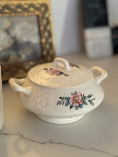 Vintage Porcelain bowl with lid